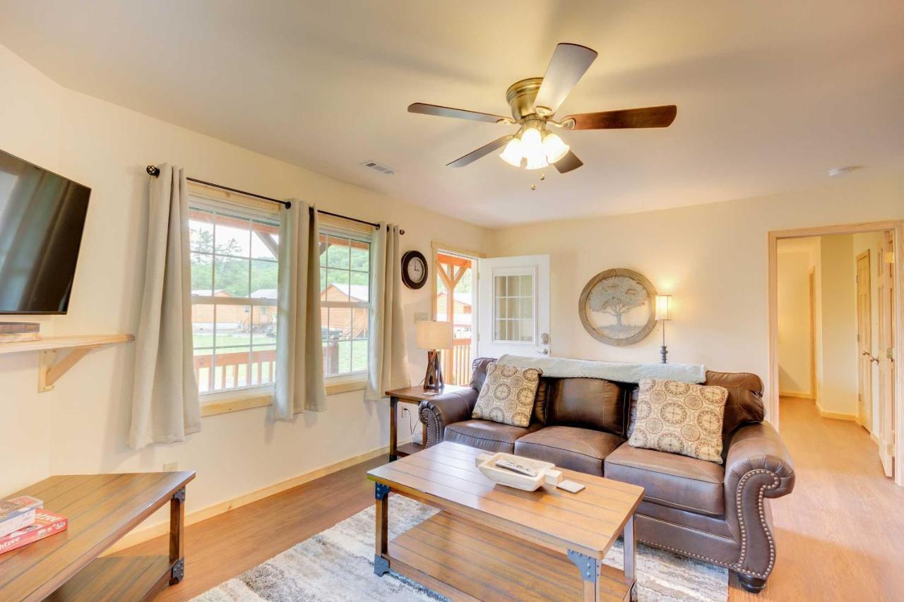 Cozy Bryson City Cabin 5 Miles To Downtown! Exteriör bild