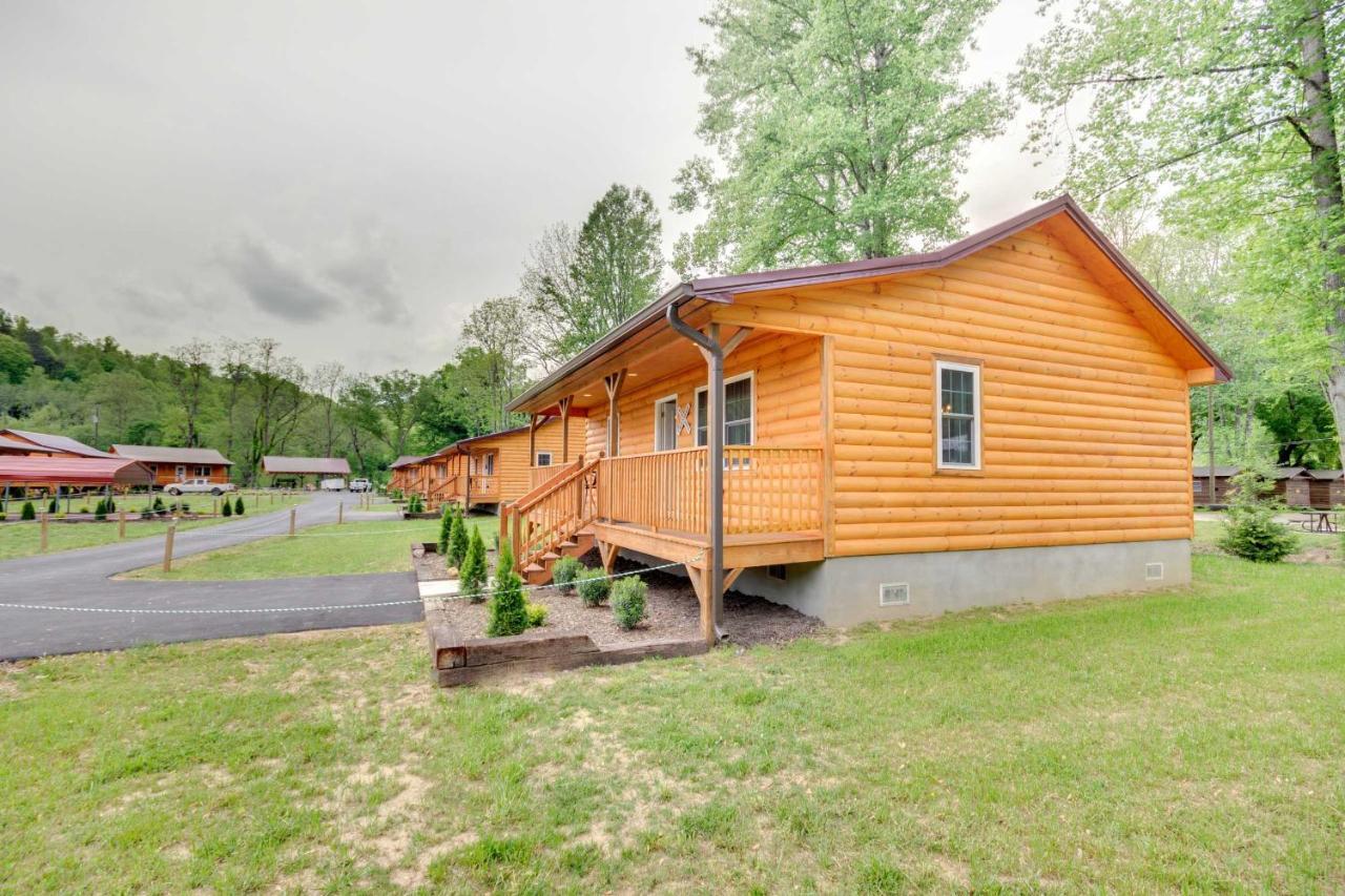 Cozy Bryson City Cabin 5 Miles To Downtown! Exteriör bild